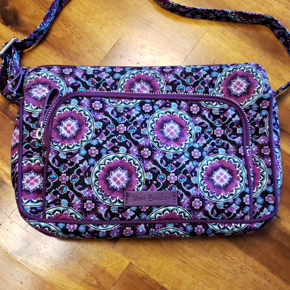Vera Bradley Little Hipster in Lilac Medallion